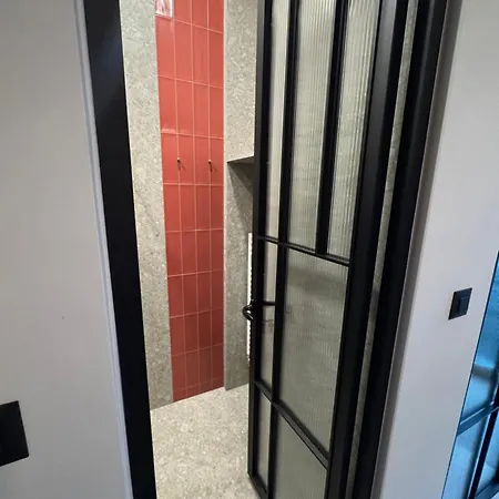Urban Flame Apartment *