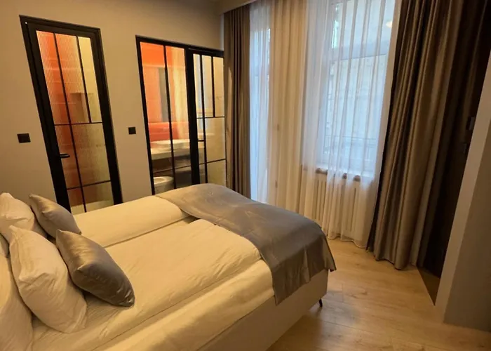 Urban Flame 아파트 *